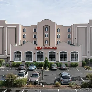Inn Quality Ocean Beachfront, Ocean City